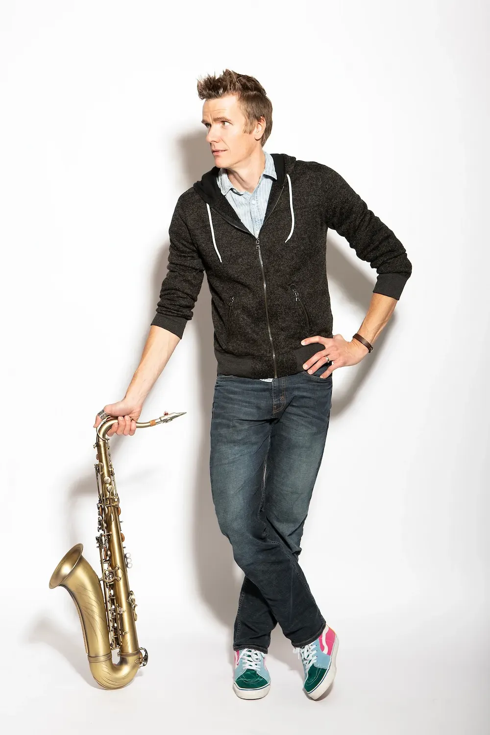 Derek Brown photo